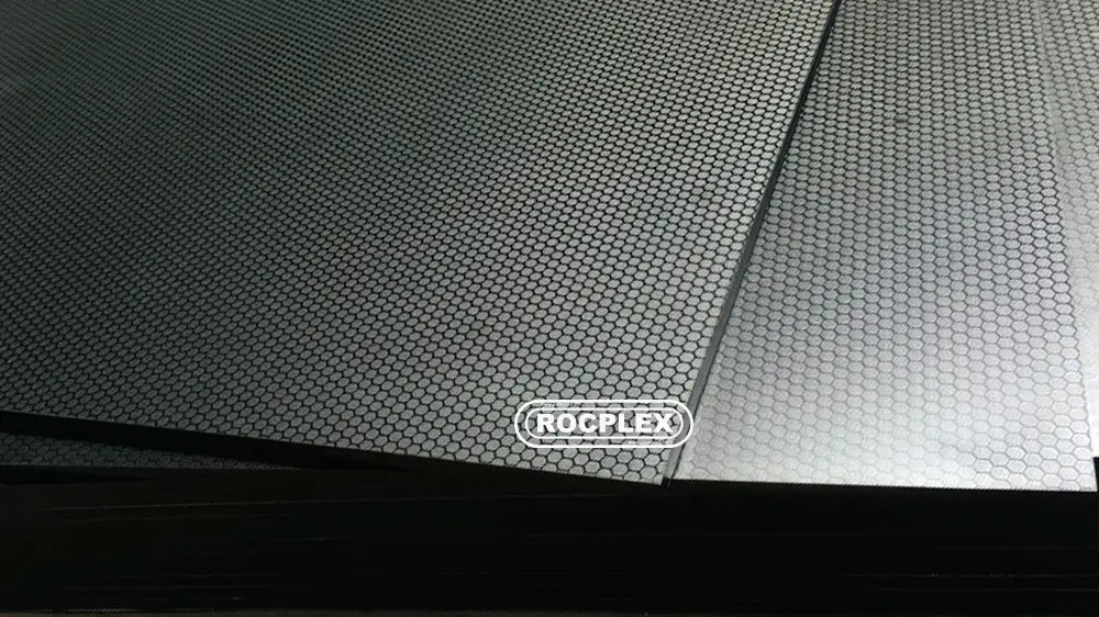 Slip resistant plywood panel with embossed mesh film (hexagrip pattern) – ROCPLEX