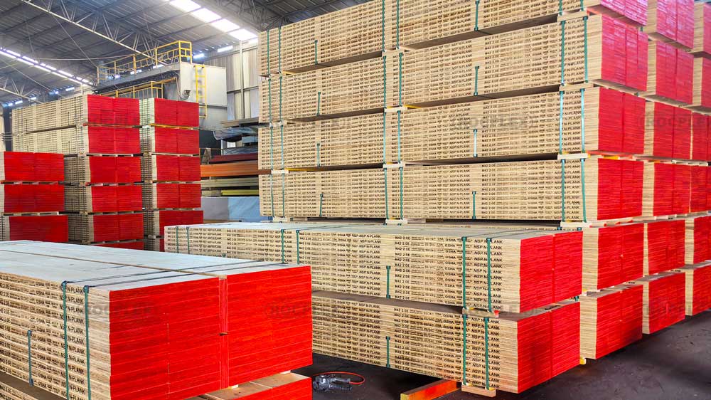 construction scaffold planks