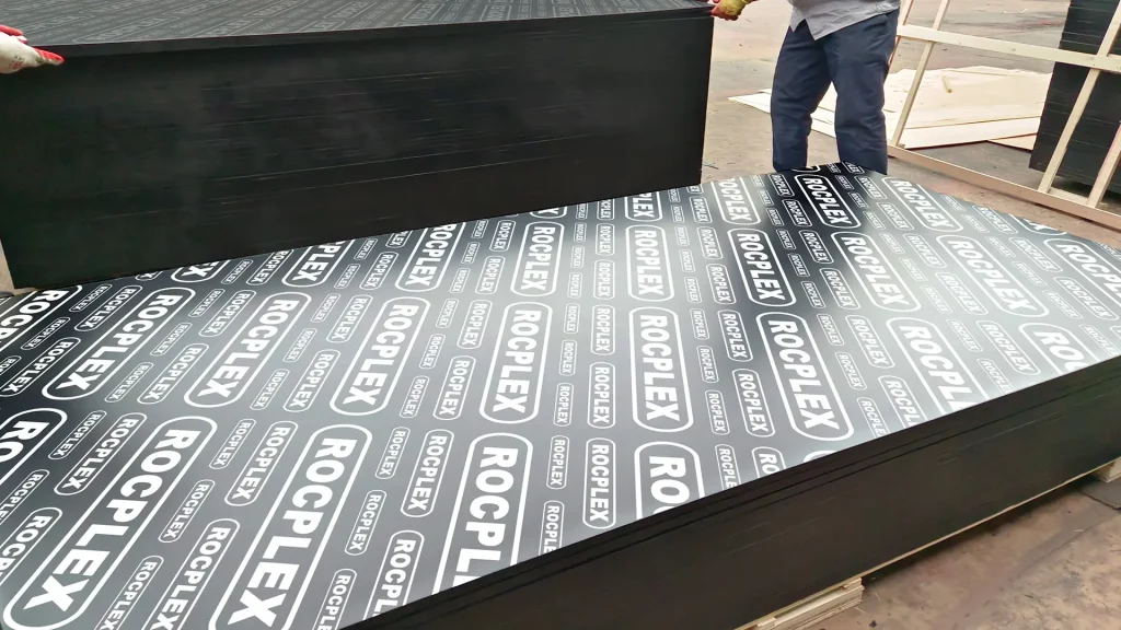 ROCPLEX phenolic film faced plywood sheet stack for concrete formwork reuse