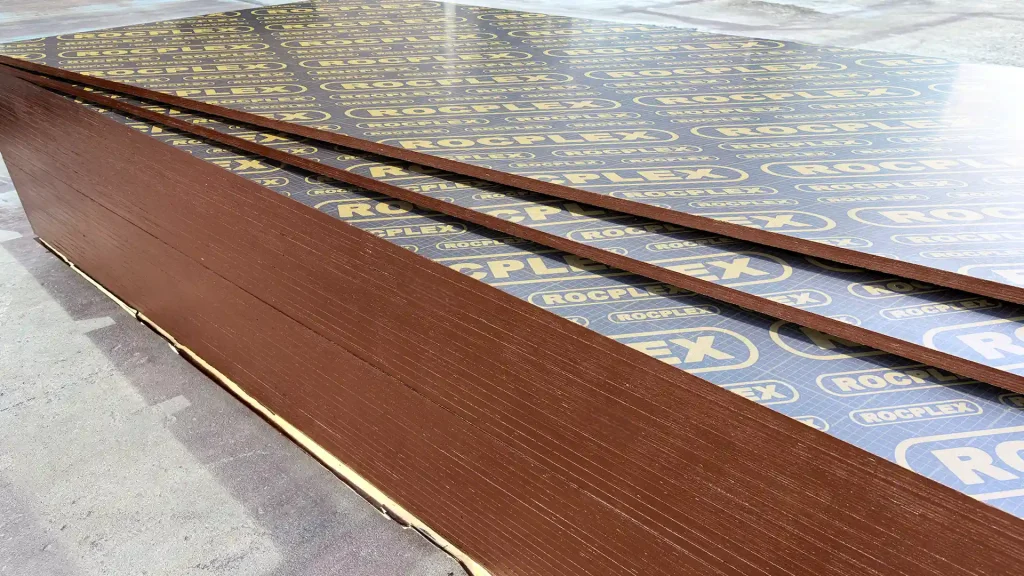 Sealed edge WBP film faced plywood for moisture resistant formwork panels